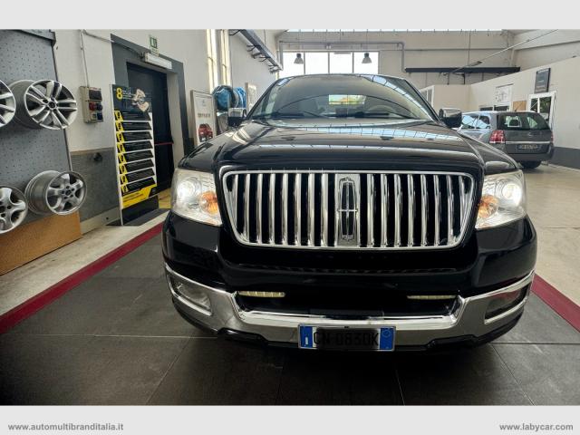 Auto - Lincoln mark lt pick-up