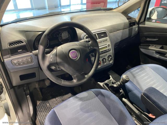 Auto - Fiat punto 1.2 benzina