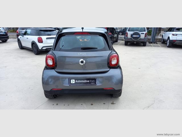 Auto - Smart forfour 70 1.0 passion