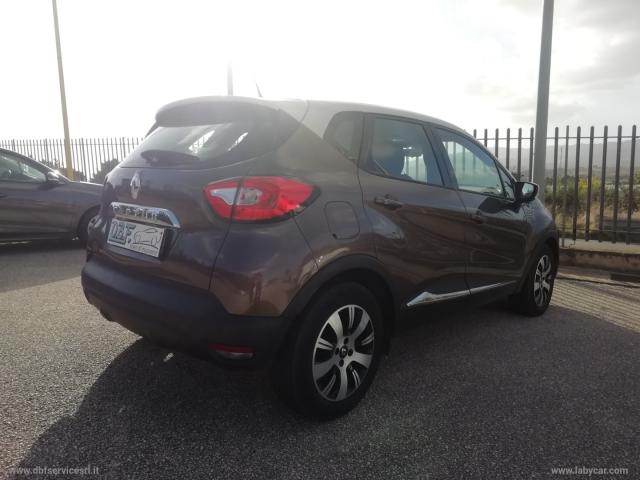 Auto - Renault captur 1.5 dci 8v 90 cv edc ener. r-link