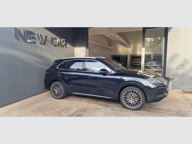 Auto - Porsche cayenne 3.0 v6