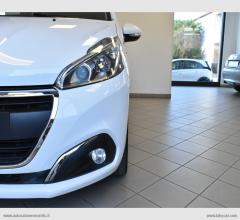 Auto - Peugeot 208 bluehdi 75 5p. allure