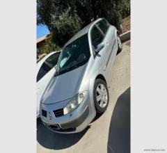 Auto - Renault mÃ©gane 1.5 dci 100 cv 5p. luxe dynamique