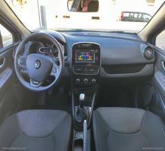 Auto - Renault clio tce 12v 75cv 5p. moschino zen