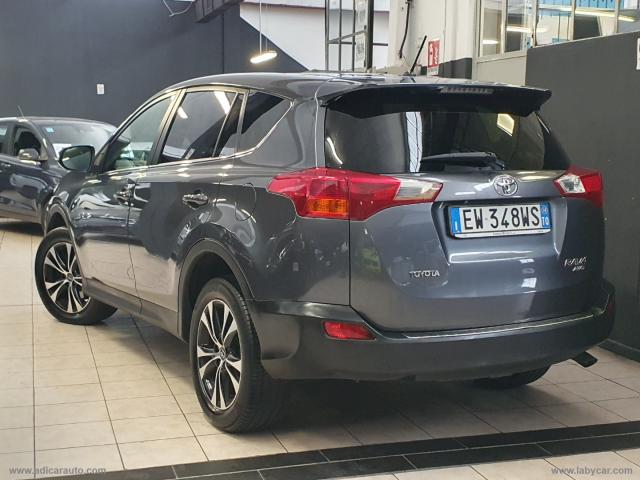 Auto - Toyota rav4 2.0 d-4d 4wd