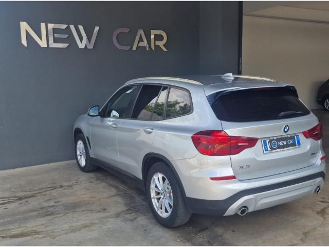 Auto - Bmw x3 sdrive18d 48v business advantage