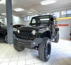 Auto - Jeep wrangler unlimited 2.8 crd sahara