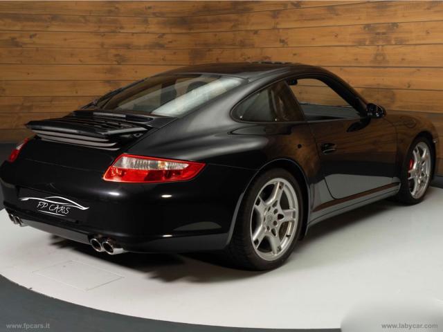 Auto - Porsche 911 carrera s coupÃ©