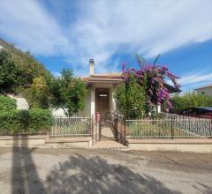 Casa indipendente in vendita a chieti s. anna