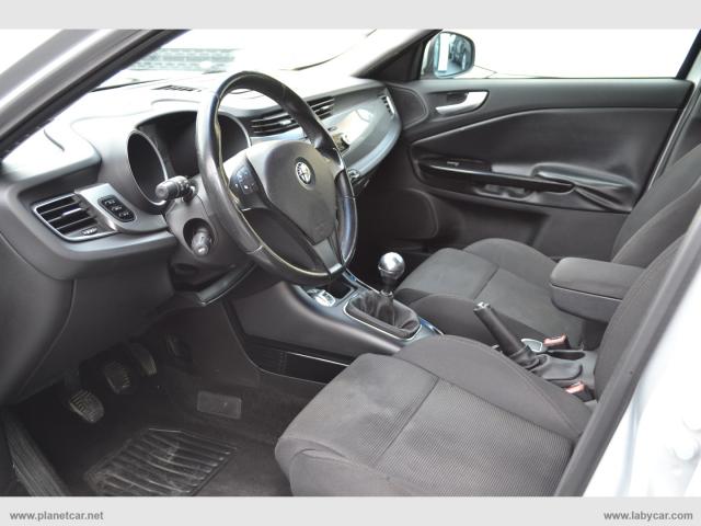 Auto - Alfa romeo giulietta 2.0 jtdm-2 170 cv distinctive