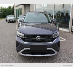 Auto - Volkswagen t-cross 1.0 tsi life