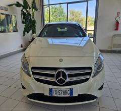 Auto - Mercedes-benz a 200 cdi premium