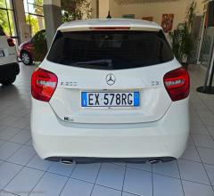 Auto - Mercedes-benz a 200 cdi premium