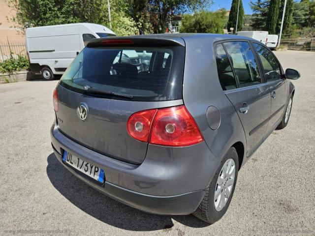 Auto - Volkswagen golf 1.9 tdi dpf 5p. united bluemotion