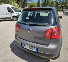 Auto - Volkswagen golf 1.9 tdi dpf 5p. united bluemotion