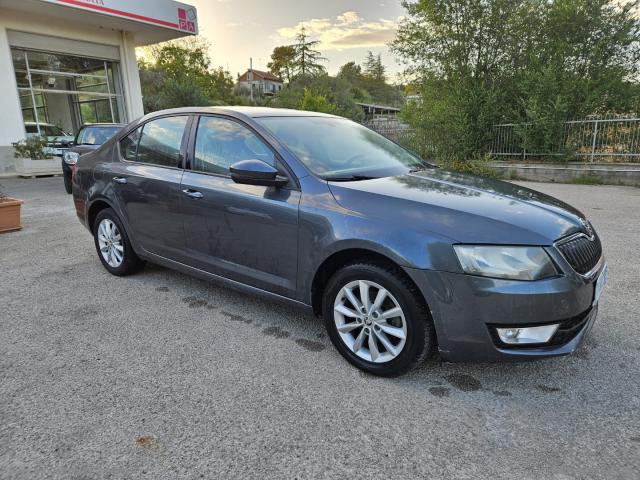 Auto - Skoda octavia 1.6 tdi cr 110 cv ambition