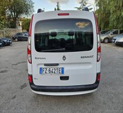 Auto - Renault kangoo blue dci 8v 95 cv 5p. life