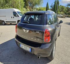 Auto - Mini mini one d business countryman