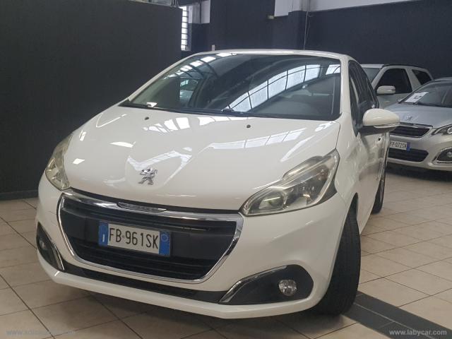 Auto - Peugeot 208 puretech 82 5p. access