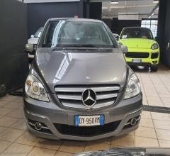 Auto - Mercedes-benz b 180 blueefficiency sport