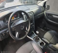 Auto - Mercedes-benz b 180 blueefficiency sport