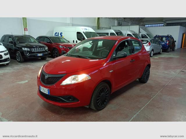 Lancia ypsilon 1.2 69 cv 5p. elefantino blu - km. 54.000