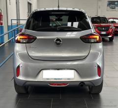 Auto - Opel corsa 1.2 edition