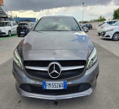 Auto - Mercedes-benz a 180 d premium