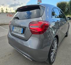 Auto - Mercedes-benz a 180 d premium