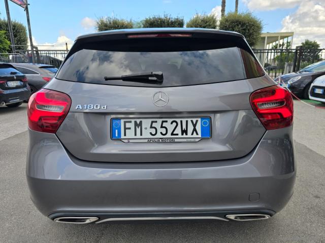 Auto - Mercedes-benz a 180 d premium