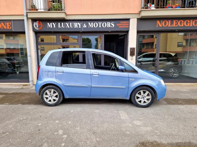 Auto - Fiat idea 1.3 mjt 16v 90 cv emotion