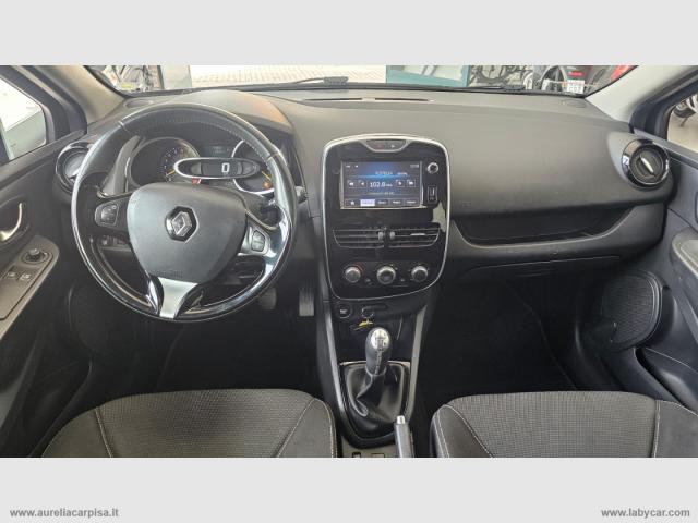 Auto - Renault clio 1.2 75 cv 5p. live