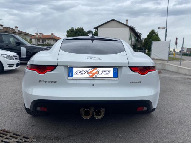 Auto - Jaguar f-type 2.0 aut. coupÃ©