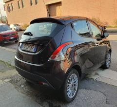 Auto - Lancia ypsilon 1.2 69 cv 5p. s&s platinum