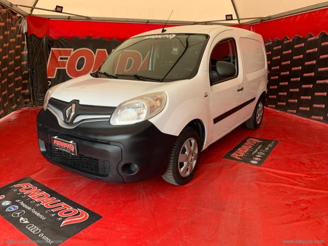 Auto - Renault kangoo 1.5 dci