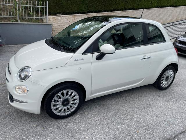 Auto - Fiat 500 1.0 hybrid dolcevita