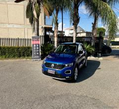 Auto - Volkswagen t-roc 2.0 tdi 150 dsg adv. bluemot. tech