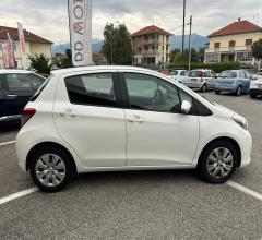 Auto - Toyota yaris 1.3 5p. lounge