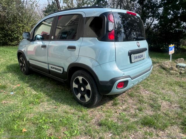 Auto - Fiat panda cross 1.0 firefly s&s hybrid