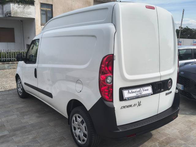 Auto - Fiat doblÃ² 1.6 mjt 120 pl-ta cargo maxixl lou