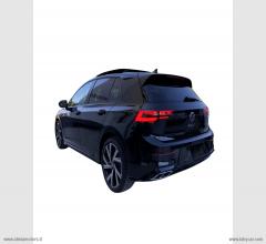 Auto - Volkswagen golf 2.0 tdi 150 cv dsg scr r-line