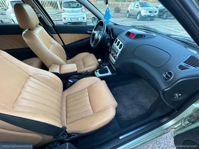 Auto - Alfa romeo 156 1.9 jtd sw limited edition