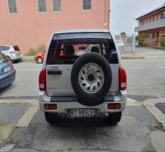 Auto - Suzuki grand vitara 1.6i 16v 3p.