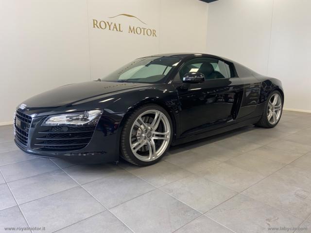 Audi r8 4.2 v8 fsi quattro r tronic