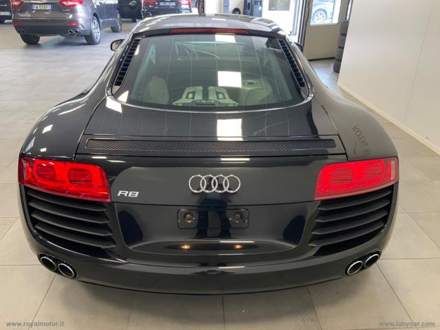 Auto - Audi r8 4.2 v8 fsi quattro r tronic