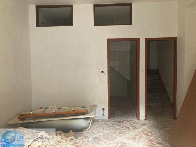 Appartamenti in Vendita - Casa indipendente in vendita a roccapalumba centro storico