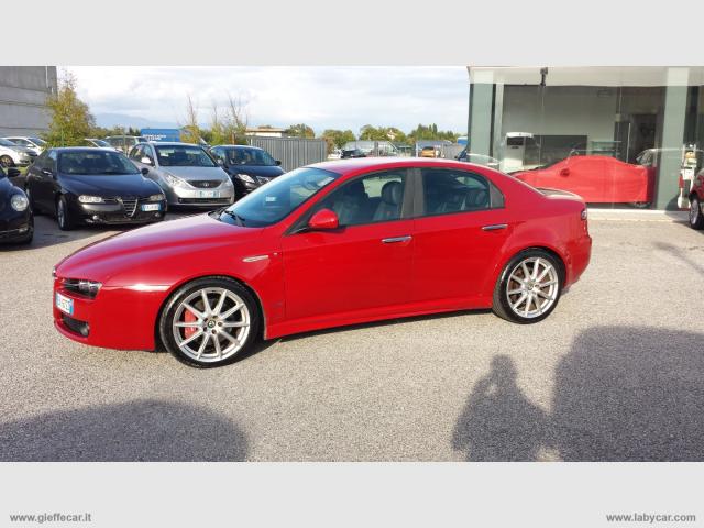 Auto - Alfa romeo 159 2.4 jtdm 20v 210 cav. ti