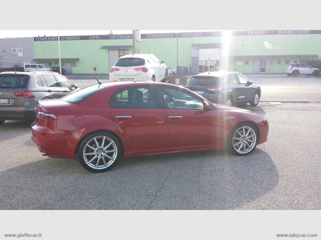 Auto - Alfa romeo 159 2.4 jtdm 20v 210 cav. ti