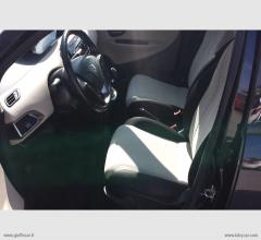 Auto - Lancia ypsilon 1.2 69 cav. gold 5 posti