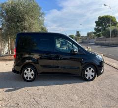 Auto - Ford tourneo courier 1.5 tdci 100 cv s&s plus